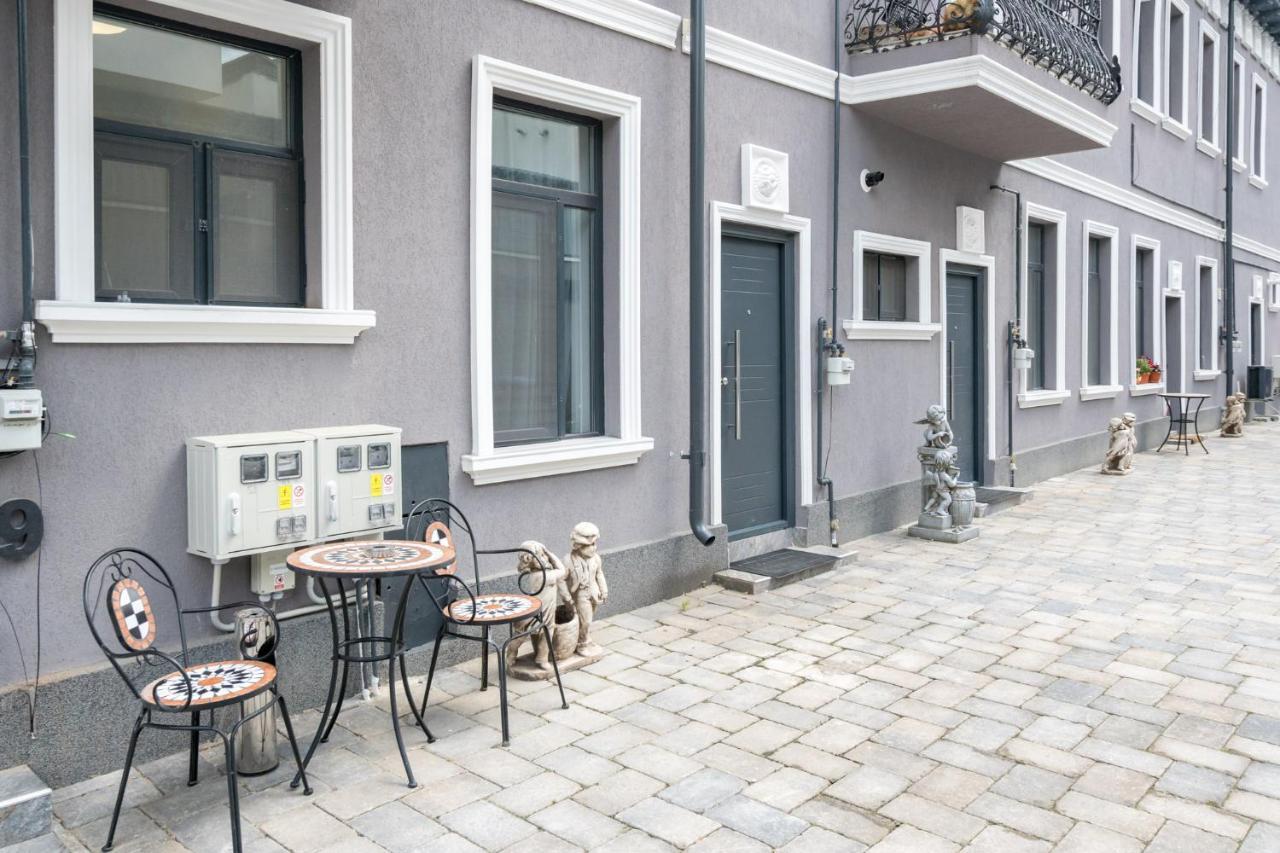 Blue-Line-Apartment-Unirii Bukarest Eksteriør billede